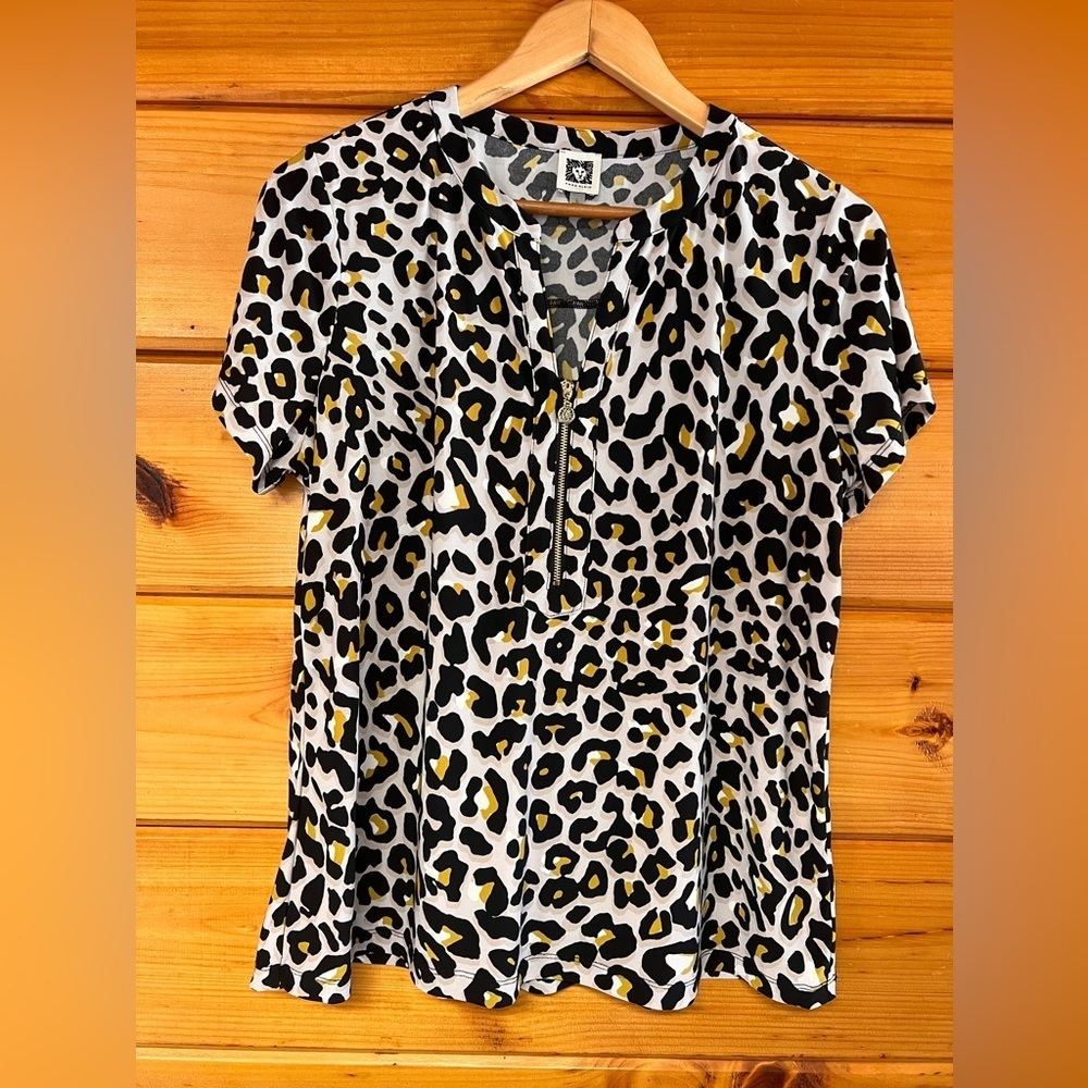 Anne KleinShort Sleeve Stretchy Leopard Print Half Zip-up Blouse